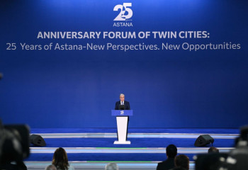 Форум городов-побратимов проходит в Астане в честь юбилея столицы