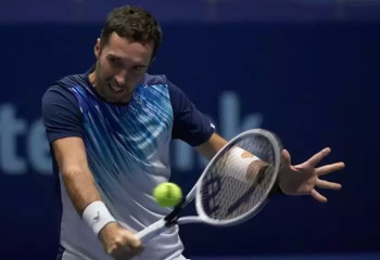 Михаил Кукушкин АҚШ-тағы турнирді сәтті бастады