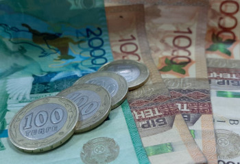 Базовую ставку оставили без изменений в Казахстане