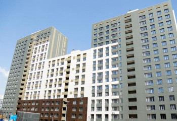 Более 330 семей-дольщиков получили ключи от квартир в Астане