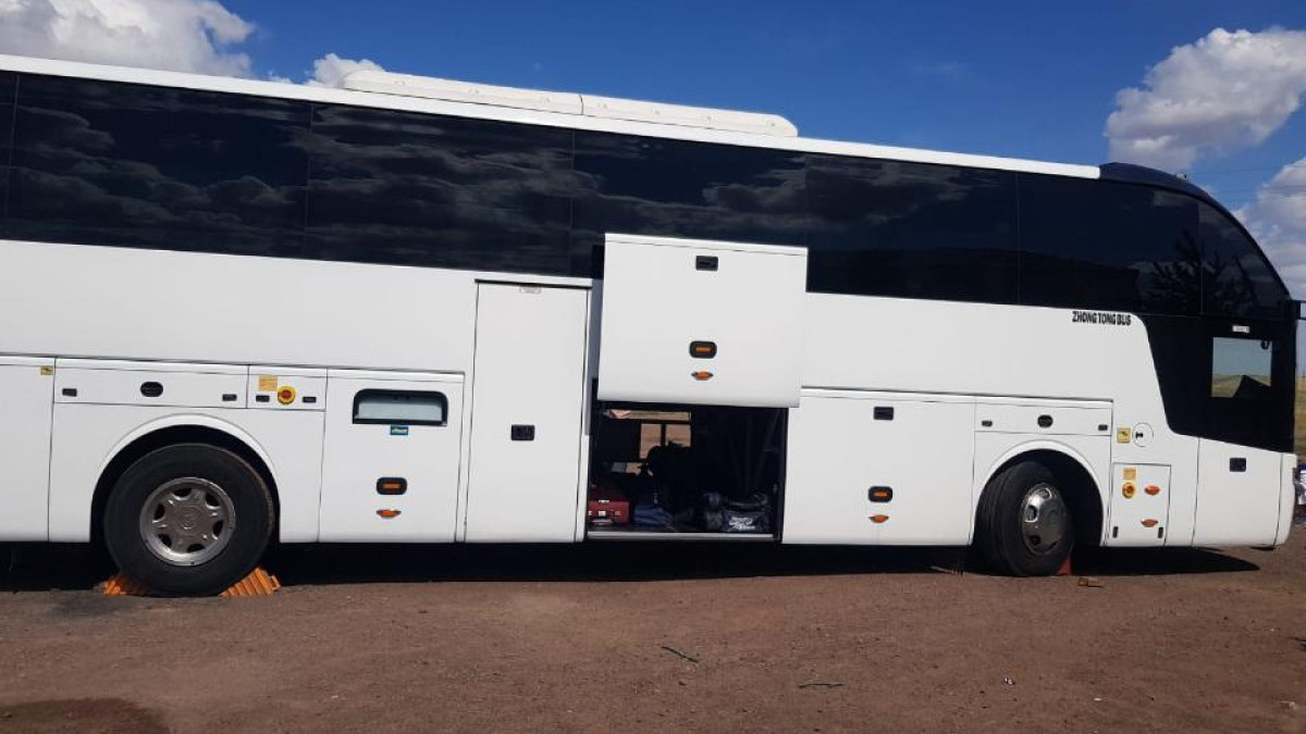 В Карагандинской области автобус с туристами застрял на трассе