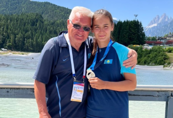 Қазақстандық спортшы байдарка мен каноэде ескек есуден әлем чемпионы атанды