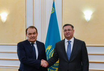 Foreign Minister meets Turkic Investment Fund President