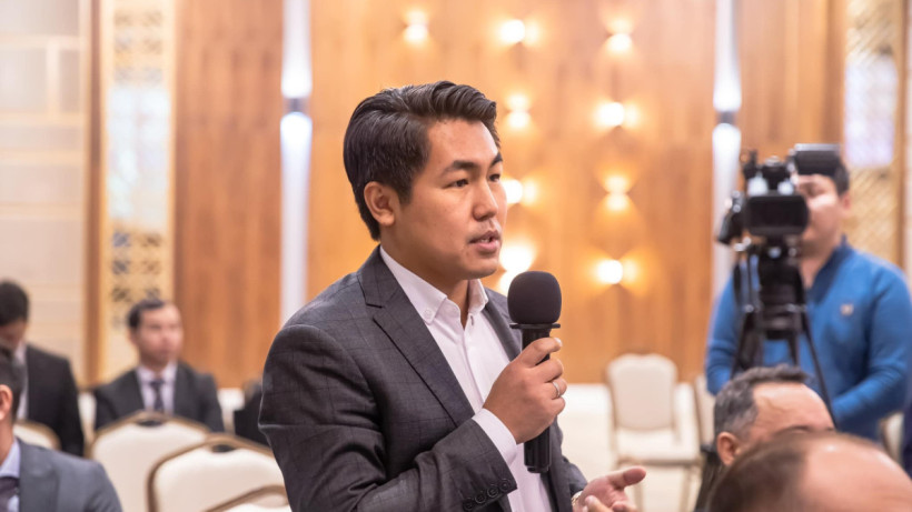  facebook.com/Olzhas-Baidildinov 