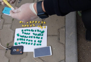 В Костанайской области задержали закладчика с крупной партией наркотиков