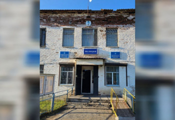 Катонқарағай полицейлері кеңес заманында салынған ғимаратта қызмет етіп жүр