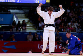 Қазақстанда туып жат елде жарқыраған спортшылар кімдер?