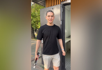 Парень с нарушением зрения вдохновляет многотысячную аудиторию