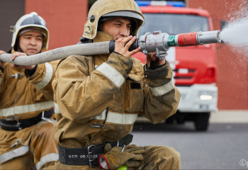 Қорғалжында қамыс өртеніп жатыр