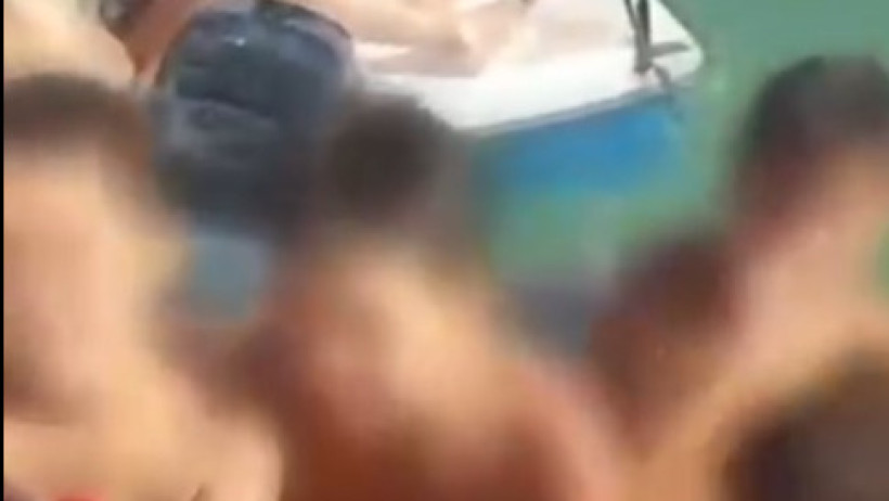  Кадр из видео 