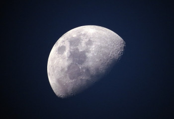 Ресей алғаш рет Айға миссиясын ұшырады