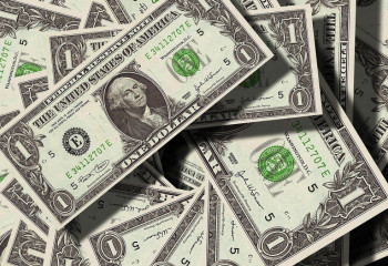 АҚШ-та анасы мен баласы бір ай ішінде лотереядан миллион доллар ұтып алған