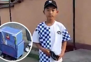 Школьник из Туркестана, который не мог поднимать тяжести после аварии, изобрел самостоятельно передвигающуюся умную сумку