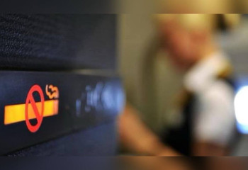 За курение на борту самолета оштрафовали двух алматинок