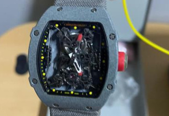 Конфискованные у экс-зятя Сагинтаева швейцарские часы со второй попытки продали на торгах почти за 200 млн тенге