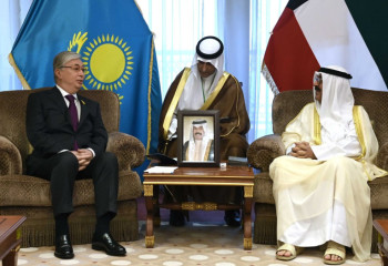 Мемлекет басшысы Қасым-Жомарт Тоқаев Кувейттің тақ мұрагерімен кездесті