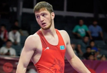 Команда Казахстана по вольной борьбе завоевала четыре медали в первый день молодежного чемпионата Азии