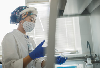 Алматылық дәрігерлер бір келіге жуық салмақпен өмірге келген сәбиді аман алып қалды