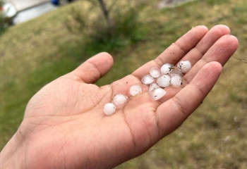 Апокалиптическая погода испугала жителей Астаны и Алматы