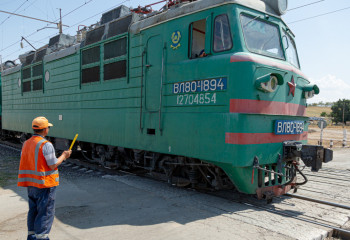 Жолаушылардың жанайқайы. Жыры бітпейтін билет, мұңы бітпей пойыз