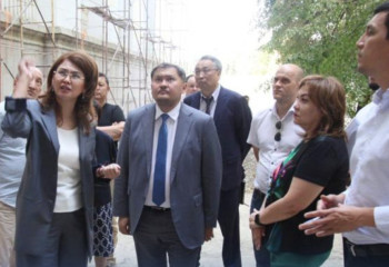 Необходимо брать за основу фотографии и видеоматериалы 50-60-х годов: Аида Балаева о ремонте в «Ғылым ордасы» Алматы