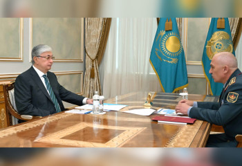 О внедрении нового формата боевой подготовки рассказал Президенту глава Минобороны