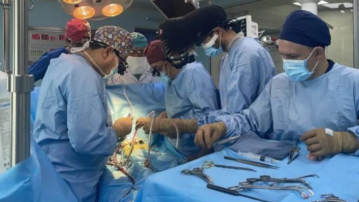 У беременной 40-летней жительницы Алматинской области врачи выявили редкую патологию сердца и спасли ей жизнь