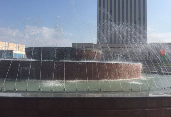 Мальчик утонул в фонтане перед зданием акимата в Шымкенте