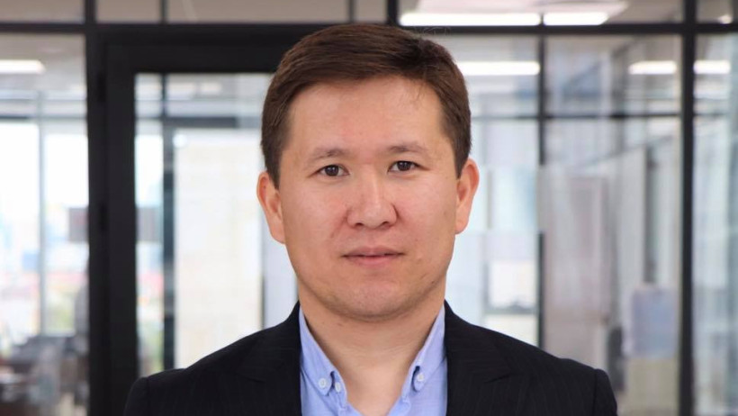  facebook.com/bisembieff 