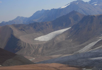 Жителей Алматы попросили не ходить в горы