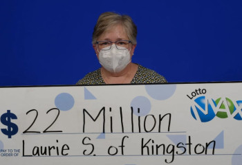 Пенсионерка сорвала многомиллионный джекпот лотереи в Канаде