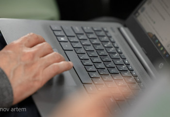 Компьютерде жұмыс істегенде, көзді қалай қорғау керек