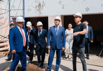 Аким области Абай посетил несколько объектов в Бескарагайском районе