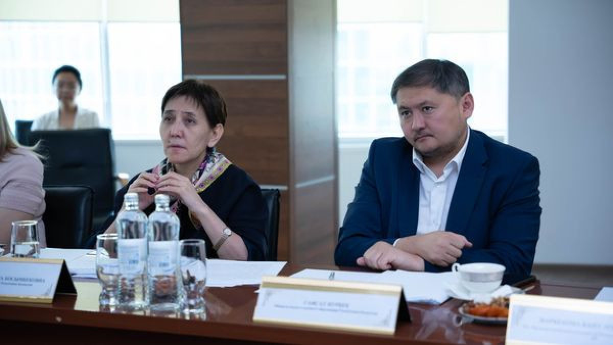 Вице-премьер Тамара Дуйсенова посетила Национальный центр тестирования