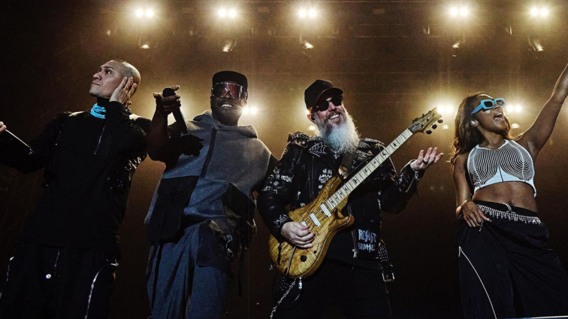  instagram.com/blackeyedpeas 