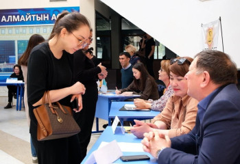 Астанада бос жұмыс орындарына арналған кезекті жәрмеңке өтеді