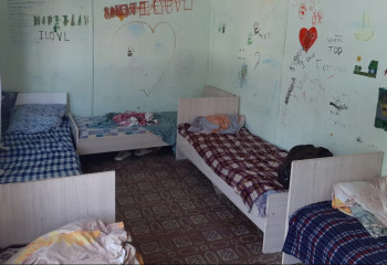 Пьяный директор, переполненные комнаты – какие «ужасы» нашла прокуратура в ходе проверки детских лагерей Алматинской области