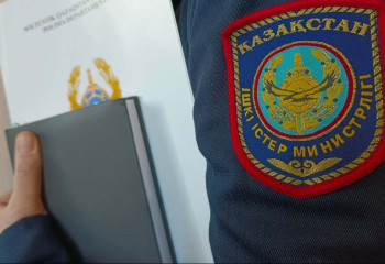 Мать с ребенком сбил полицейский в Шымкенте: начато расследование