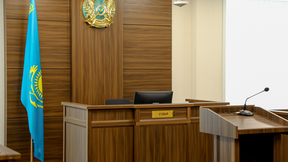 Журналиста Токбергена Абиева приговорили к семи годам лишения свободы за вымогательство