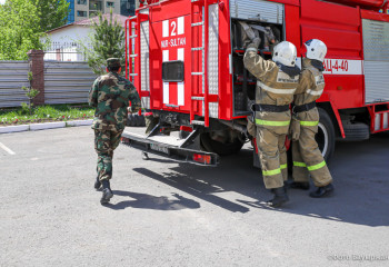 В МЧС напомнили о правилах безопасности в многоквартирных домах