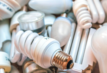 Куда можно сдать ртутьсодержащие лампы и медицинские отходы в Алматы