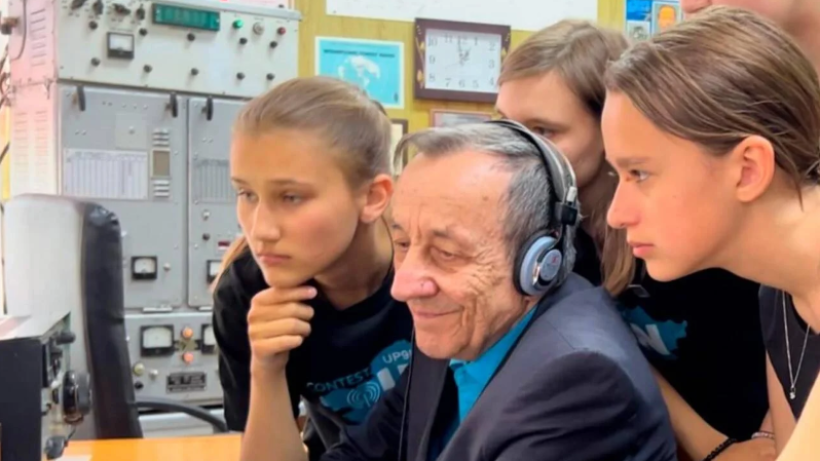  Минпросвет 