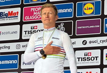 Александр Винокуров стал победителем чемпионата мира в Глазго