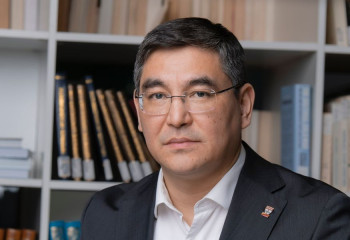 Елімізде жоғары білімді ер азаматтар үлесі 17% тең: грант санын шынымен азайту керек пе?