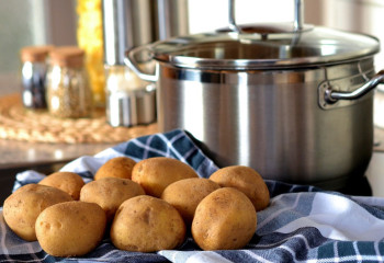 До 49 500 тенге поднялся прожиточный минимум в Казахстане - аналитики