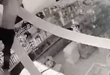 Карлсона, который дырявил крыши, задержали полицейские Шымкента