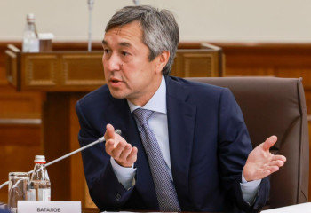 Создать межотраслевую интеграцию по контролю за Большим проектом предложил Раимбек Баталов