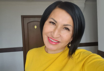 Журналистку Сандугаш Дуйсенову задержали по подозрению в распространении сведений о частной жизни