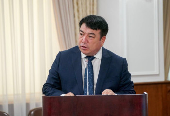 Министр мектептерге қанша автобус берілгенін айтты