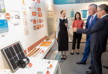 Серик Жумангарин в Китае встретился с руководством двух конгломератов из рейтинга Global Fortune 500